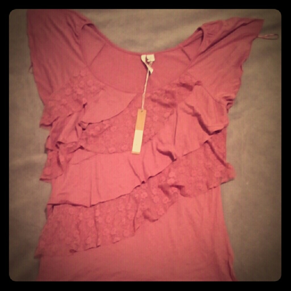 Lauren conrad ruffled top